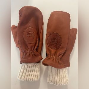 Love Your Melon Leather gloves